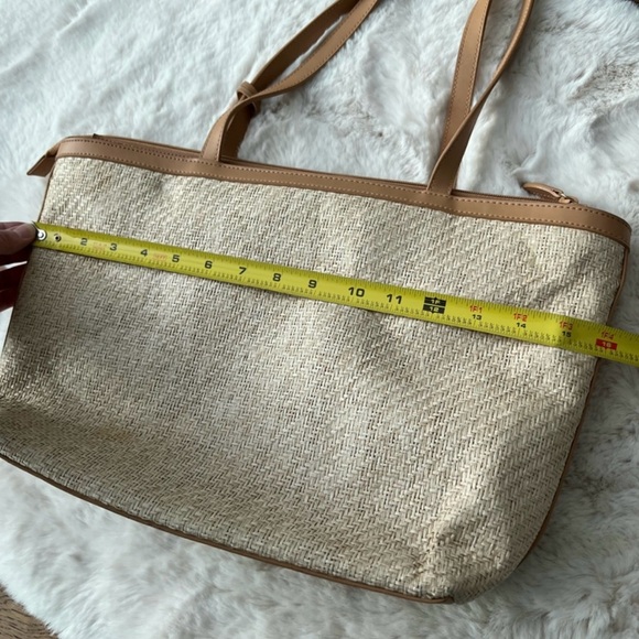 ETIENNE AIGNER Watermelon and Fruit Print Paper Yarn Tote Bag - Picture 12 of 15